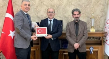 Türk Büro-Sen Ardahan'dan Yeni Defterdar Barış Sönmez'e Ziyaret