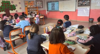 Yeşilay Ardahan Şubesi Bağımlılıkla Mücadele Eğitimlerini Bayramoğlu Köyü’ne Taşıdı