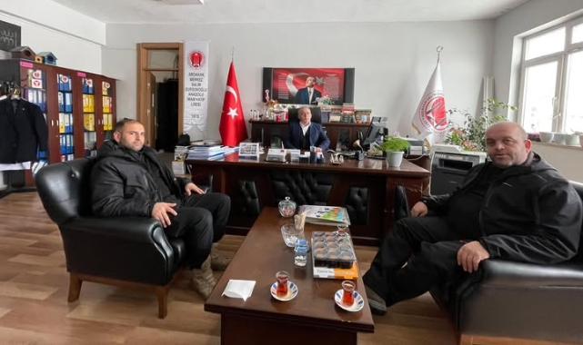 Yeşilay’dan Liseler Arası Münazara Turnuvası İçin Okul Ziyaretleri