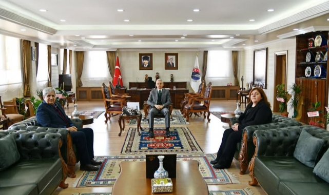 Aras EDAŞ'tan Vali Çiçekli'ye Hayırlı Olsun Ziyareti