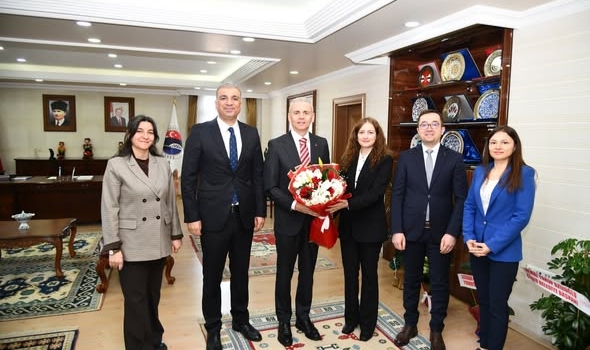 Ardahan’da 37. Vergi Haftası Kutlamaları Valilik Ziyaretiyle Başladı