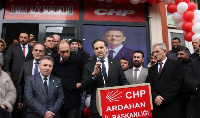 CHP Hanak İlçe Başkanlığı Hizmet Binası Törenle Açıldı