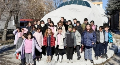 Gezegenler ve Yıldızlar Minik Öğrencilere Tanıtıldı