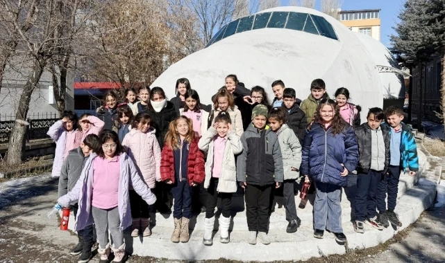 Gezegenler ve Yıldızlar Minik Öğrencilere Tanıtıldı