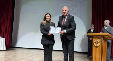 Göle Belediye Başkanı Gökhan Budak’tan Tarım Paneline Katılım