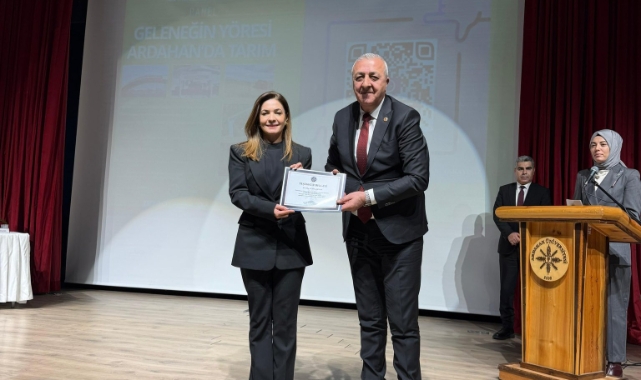 Göle Belediye Başkanı Gökhan Budak’tan Tarım Paneline Katılım