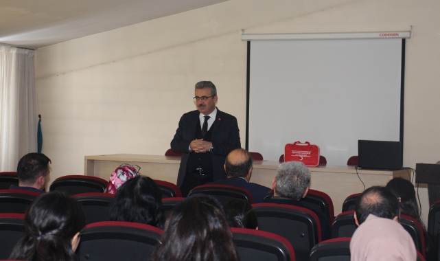 İl Milli Eğitim Müdürlüğü'nde Deprem Farkındalık Eğitimi Verildi