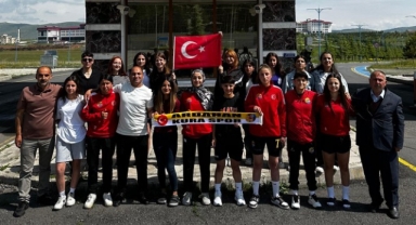 Kura Kadın Futbol Takımı Deplasmana Valilik Desteğiyle Yola Çıkıyor