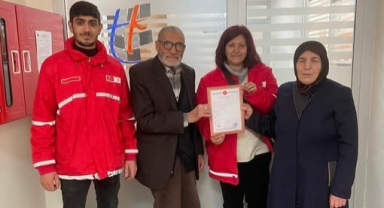 Kurutaş Çiftinden Kızılay’a Anlamlı Bağış