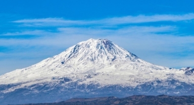 Ağrı Dağı’nda 1 Dağcı kayıp