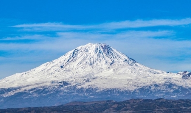 Ağrı Dağı’nda 1 Dağcı kayıp