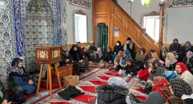 Ardahan’da Kadir Gecesi’nde Kadınlara Yönelik Özel Programlar Düzenlendi