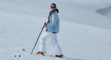 Dağ kayağı Ardahan ve Kars’ın dağlarında adını duyurmaya başladı