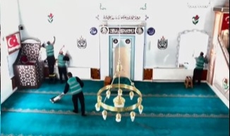 Denetimli Serbestlik Yükümlülerinden Camilerde Kadir Gecesi Temizliği