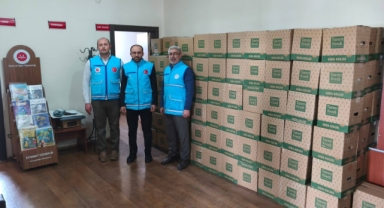 Hanak’ta Ramazan Kolileri İhtiyaç Sahiplerine Ulaştırıldı