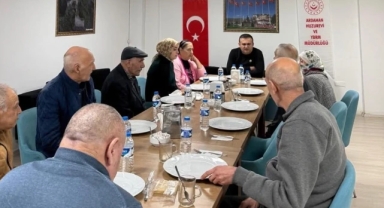 İl Müdürü Çetinkaya’dan Huzurevi Sakinlerine Sahur Ziyareti