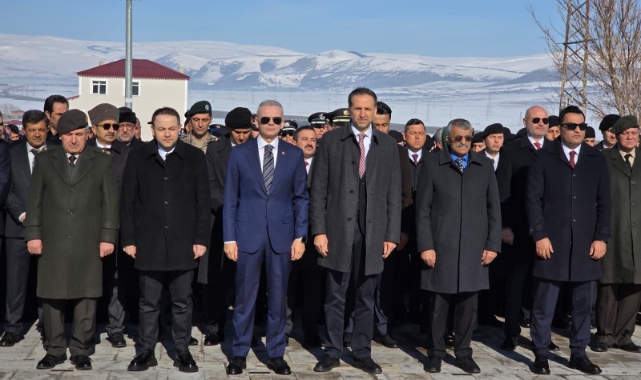 Vekil İncesu’dan 18 Mart Mesajı ve Şehitlik Ziyareti