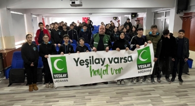 Yeşilay Haftası’nda Öğrencilere Bağımlılıkla Mücadele Eğitimi