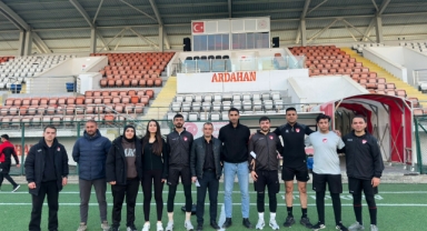 Ardahanlı Hakemlerden Atletik Testte Tam Not