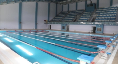 6 Aydır Kapalı! Milyonluk Havuz Cankurtaran Bekliyor