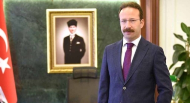 Ardahan'ın yeni Valisi Ömer Hilmi Yamlı oldu